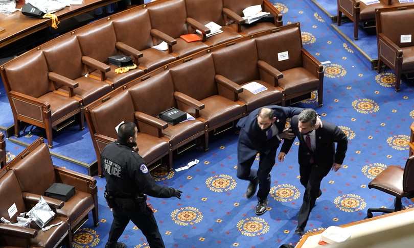 leader mondo reazioni assalto capitol hill