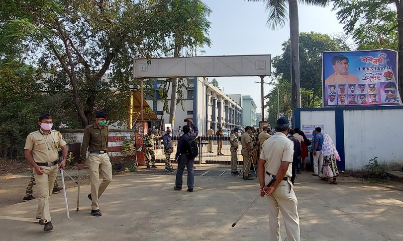 ospedale india bimbi morti soffocati