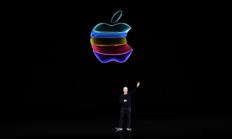 social parler rimozione apple scontri capitol hill