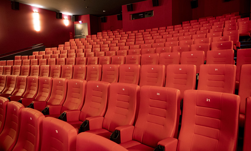 gruppo disposizione sale cinematografiche vaccinazioni