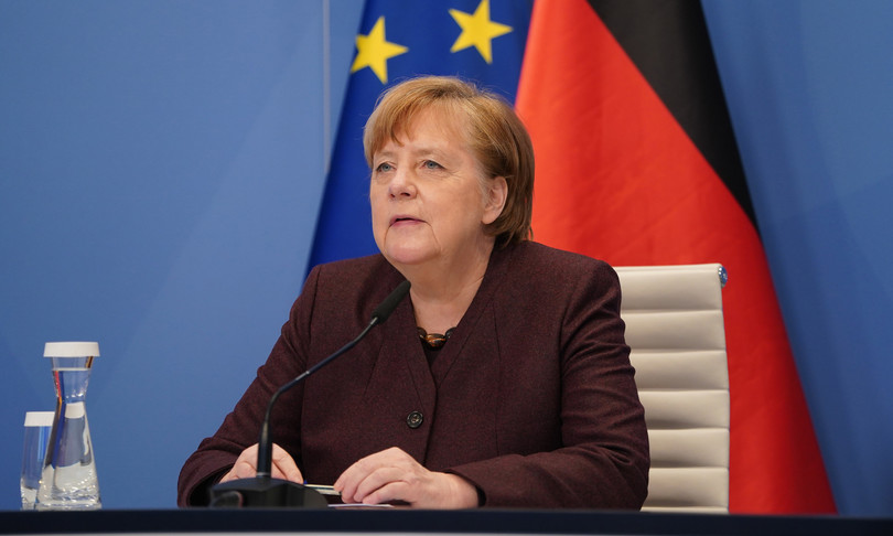 sfogo merkel pandemia covid bild