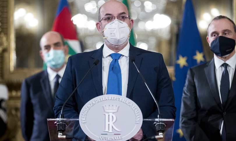 apertura Renzi rischia spaccare m5s