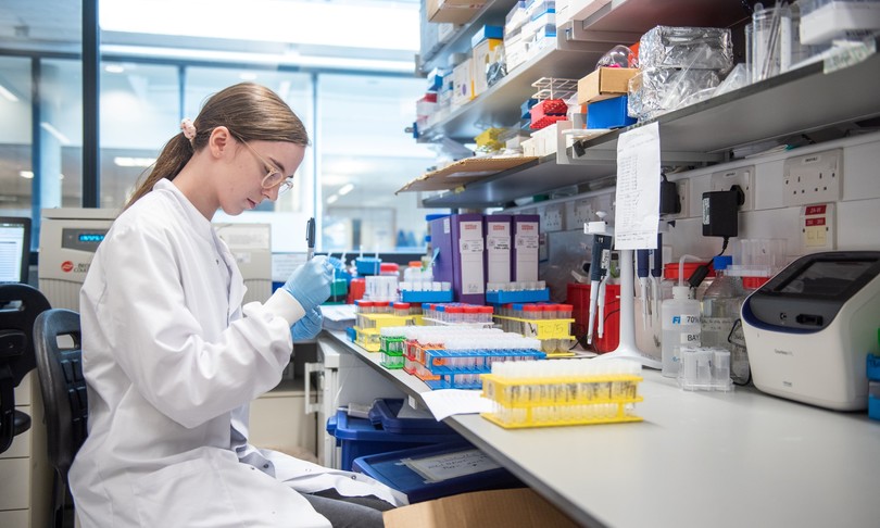 vaccino oxford studia possibilita di combinare due sieri