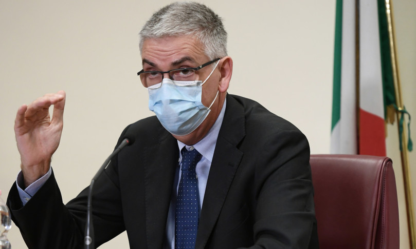 brusaferro contagi curva appiattita