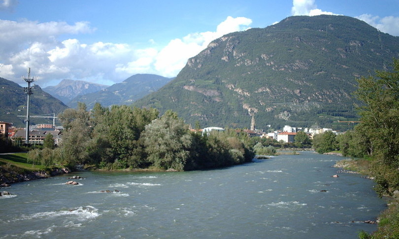 A Bolzano è stato ritrovato nell'Adige il corpo della mamma di Benno