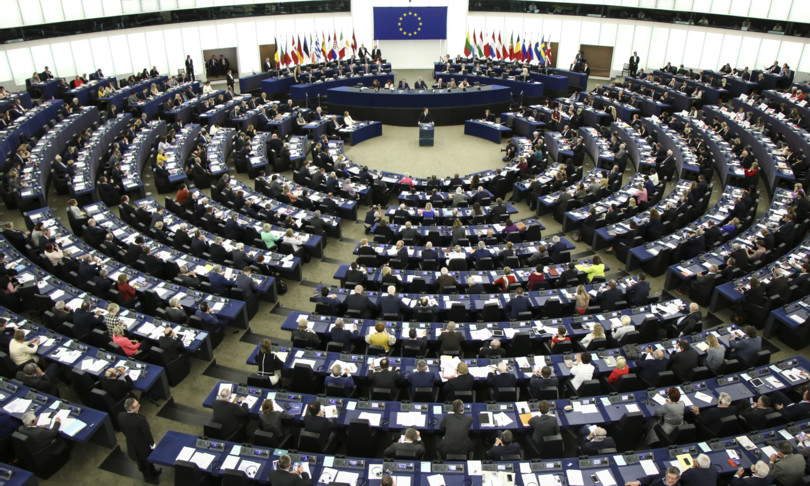 recovery via libera europarlamento lega vota a favore