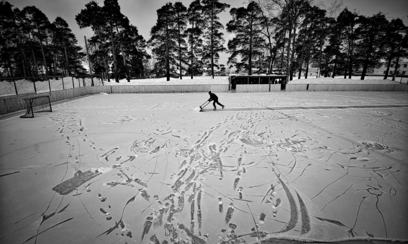 Canada pandemia piste pattinaggio in cortile