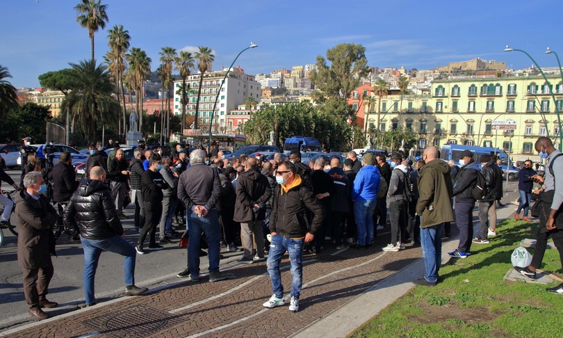 napoli bologna roma assembramenti