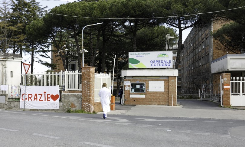 campania primi due casi variante brasiliana a napoli