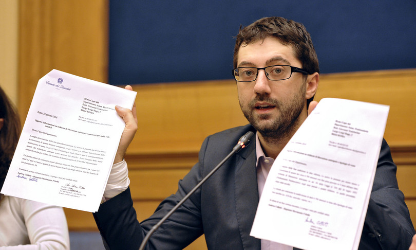m5s espulsi manifesto gruppo misto camera alternativa