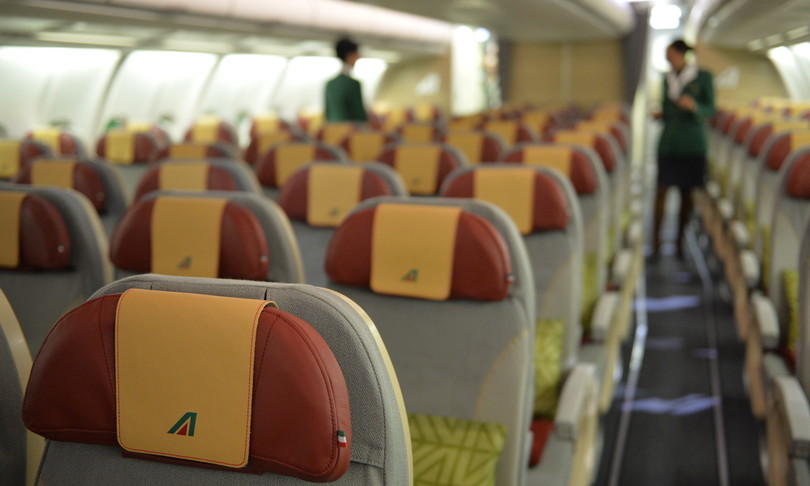 rivisto piano alitalia mini compagnia