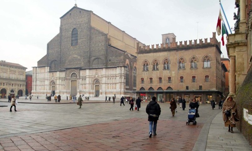 Covid Bologna zona rossa