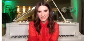 L'Italia in corsa agli Oscar con Laura Pausini e 'Pinocchio' di Garrone
