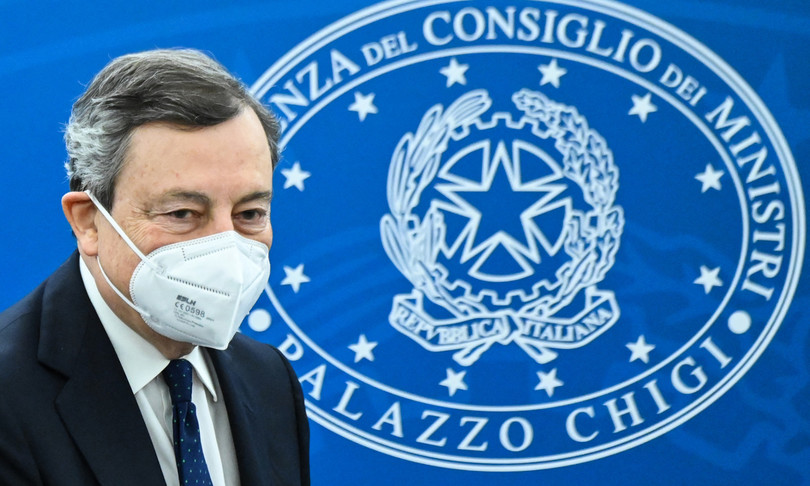 Schermaglie sul Dl sostegni. Vaccini, passo Italia per Sputnik