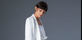 La moda diventa sostenibile grazie a una collezione tutta in rafia