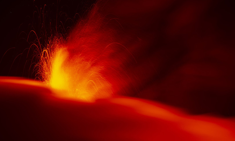 etna nuova eruzione cenere su catania
