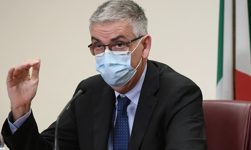 covid indice rt in calo crescono terapie intensive