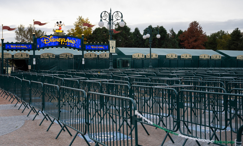 Disneyland Paris diventa hub vaccini