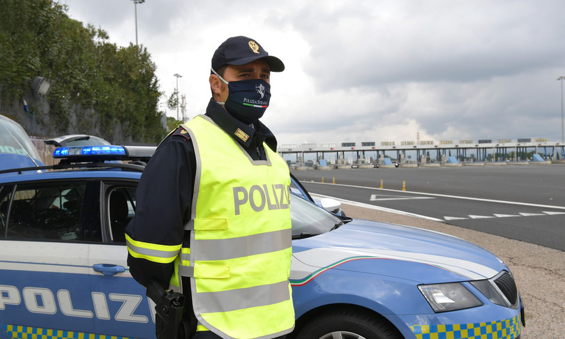 covid manifestanti blocco A1 tra Orte Attigliano