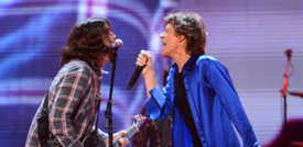 L'inatteso duetto di Mick Jagger e Dave Grohl per raccontare la pandemia