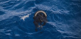 J'accuse ai Paesi europei: "Navigavamo in silenzio in un mare di cadaveri"