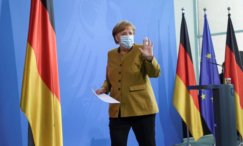 Germania chiude controtendenza punta vaccini