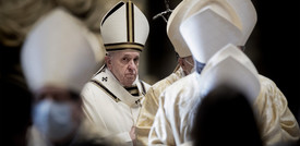 Il Papa ha vietato ai cardinali di ricevere regali di valore superiore a 40 euro