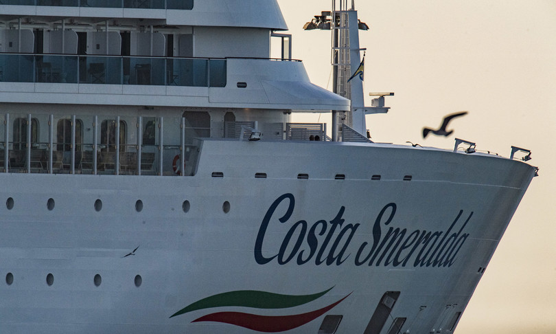 partita prima crociera italiana costra smeralda