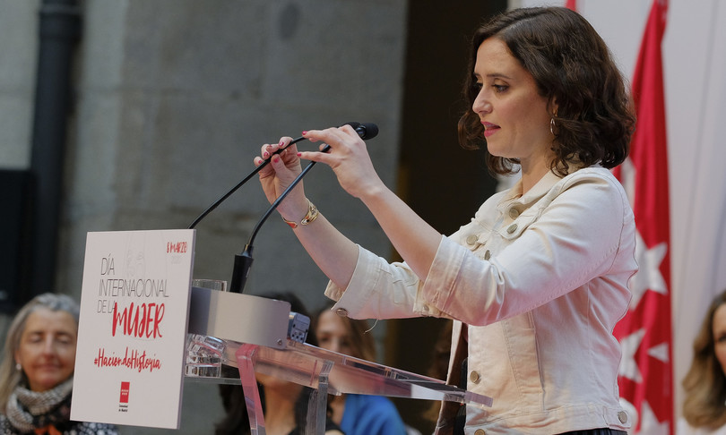 Spagna Madrid Ayuso sfida Sanchez elezioni