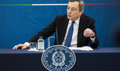 Draghi: "Green pass per circolare liberamente in Italia da metà maggio"