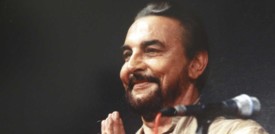 L'esplosione del Covid in India "un incendio di cui siamo tutti colpevoli", dice Kabir Bedi