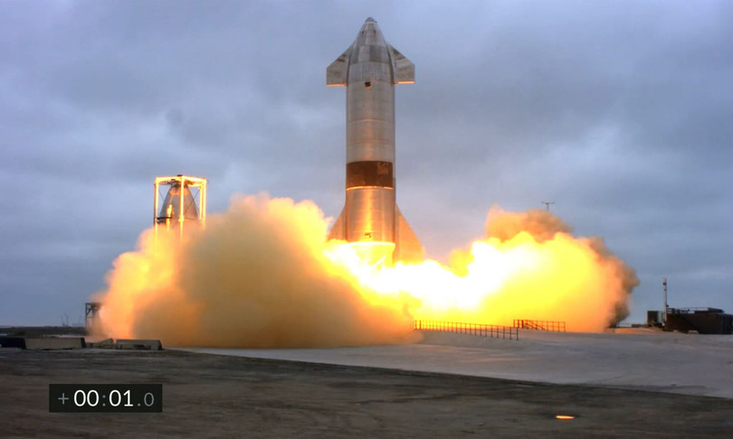 spazio spacex fa atterrare con successo razzo starship