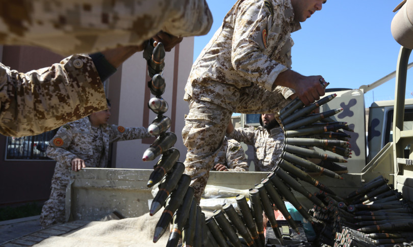 Libia partiti insorgono chiedono governo riferire