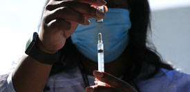 La Ue affronta il nodo dei brevetti sui vaccini al vertice di Oporto