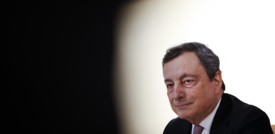 La cautela di Draghi sulla liberalizzazione dei brevetti: "Non garantisce la produzione di vaccini"