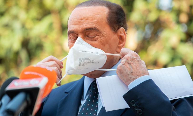berlusconi ricoverato forse dimissioni domani