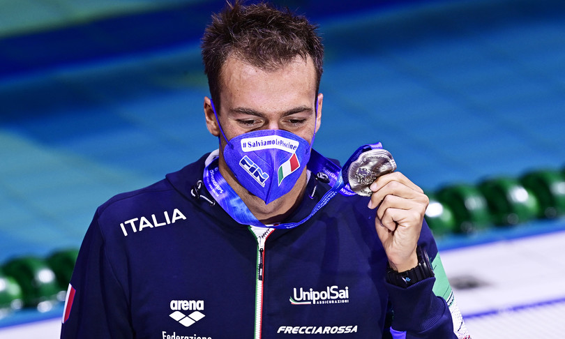 nuoto europei azzurri poker argento
