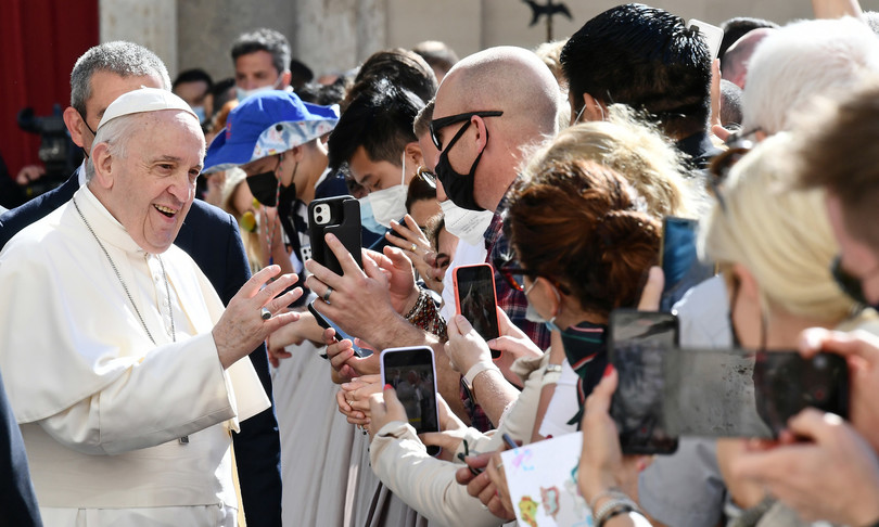 Papa preghiera non bacchetta magica ma dialogo