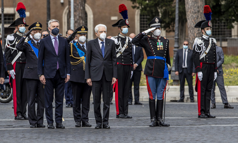 2 giugno mattarella crescita democrazia normalita festa repubblica