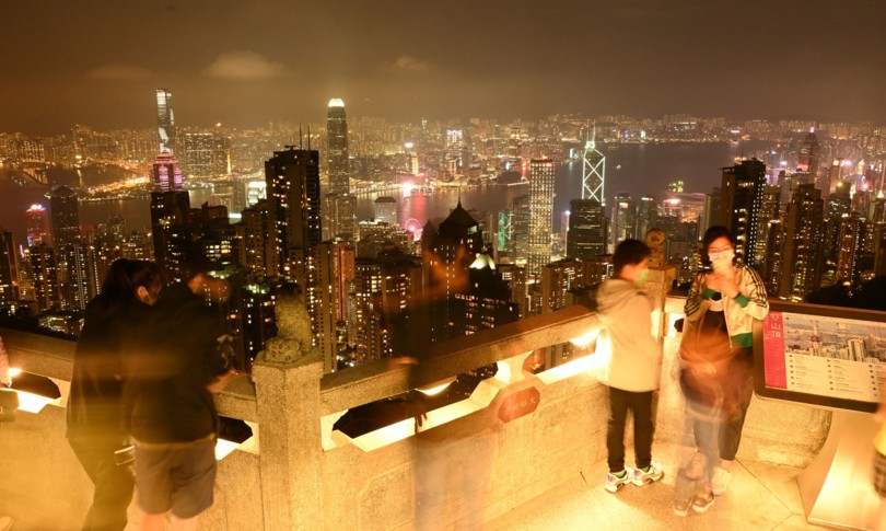 Hong Kong posto auto venduto prezzo record milione euro