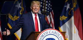 Trump&nbsp;chiede i danni alla Cina per il&nbsp;Covid