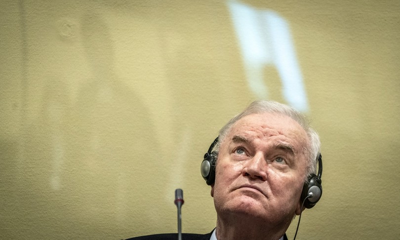 mladic srebrenica campo patate porte