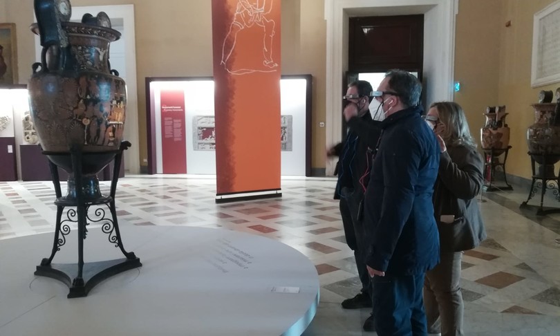 Archeologia gladiatori museo archeologico Napoli smart glasses