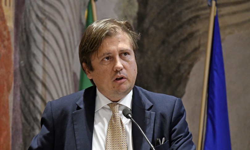 Covid Pierpaolo Sileri vaccini AstraZeneca