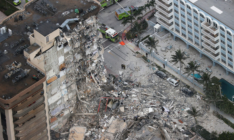 Crolla palazzo 12 piani Miami morti 99 dispersi