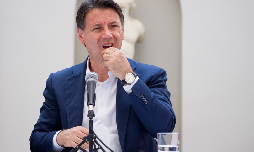 m5s gelo conte grillo incognite politiche