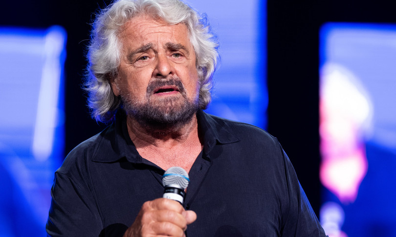 grillo accetta la tregua movimento 5 stelle m5s