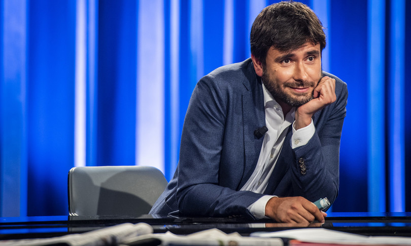 tra grillo e conte sui social vince di battista