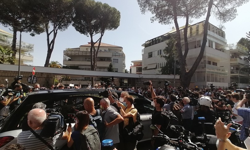 Carrà corteo funebre Roma