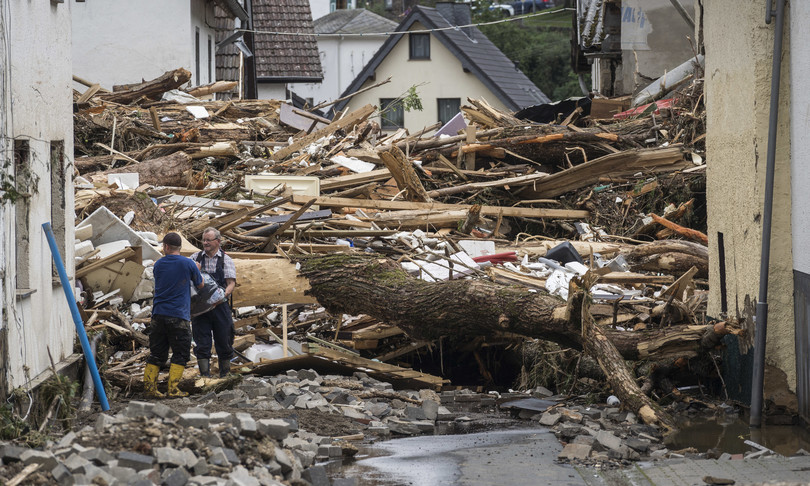 germania morti dispersi alluvioni frane